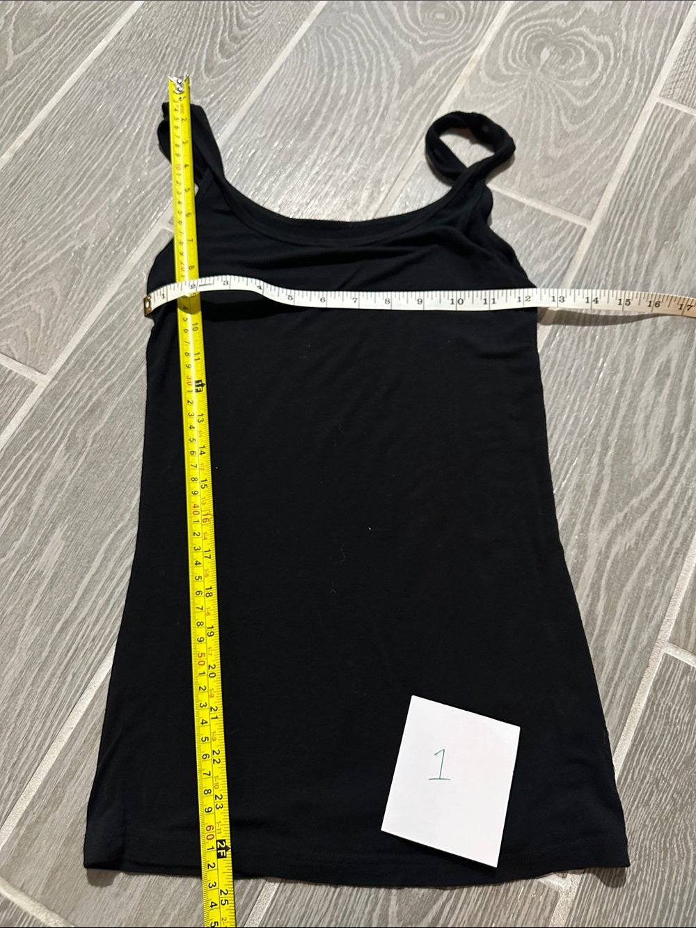Classic Black Women's Tank Top - Sleek Everyday Layering